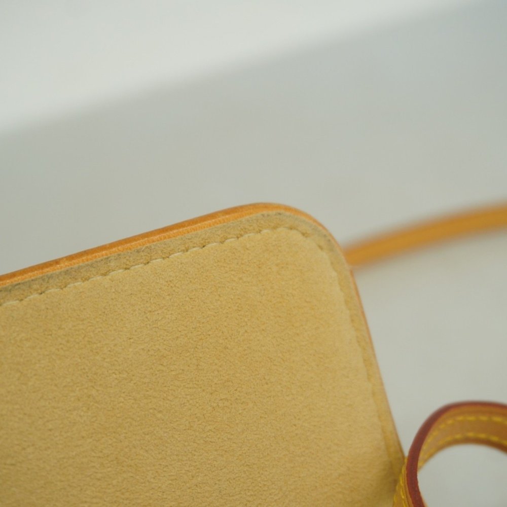 LOUIS VUITTON Brown Monogram Shoulder Bag - Picture 10 of 11